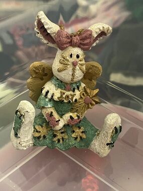 Boyds Bears Green, White, Pink and Gold Bunny 'Joy' Ornament